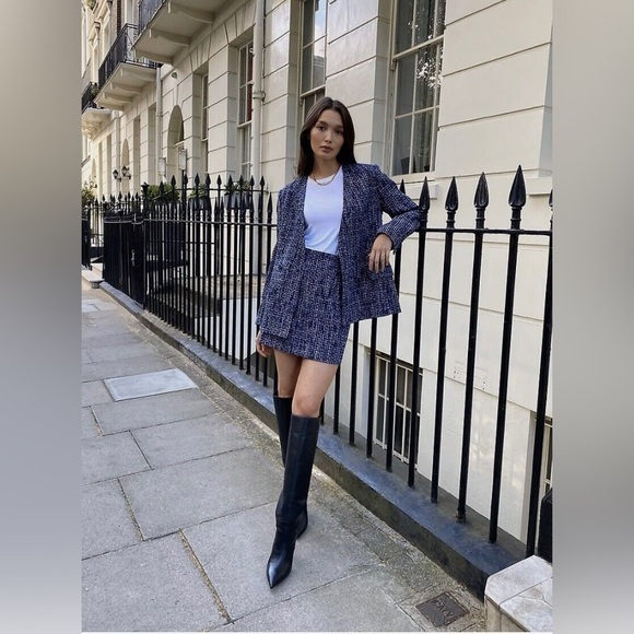 Babaton Jackets & Blazers - Aritzia Babaton Kilburn Navy Tweed double buttoned blazer jacket size 4